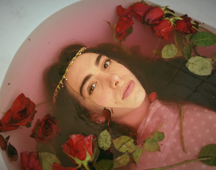 http://ellynora.com/wp-content/uploads/2019/09/music-zingara-preview-700x550.jpg